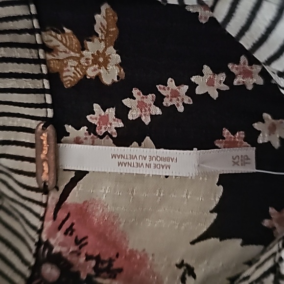 Free People Virgo Baby Buttondown/Black Combo Sz XS - Picture 7 of 7